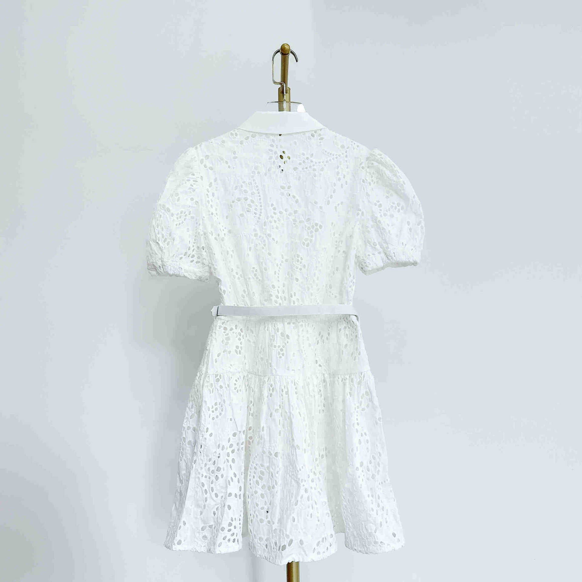 Polo collared puff sleeves dress