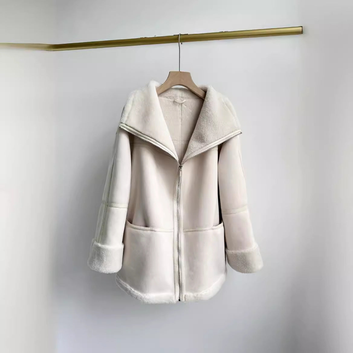 Shawl lapel loose silhouette jacket