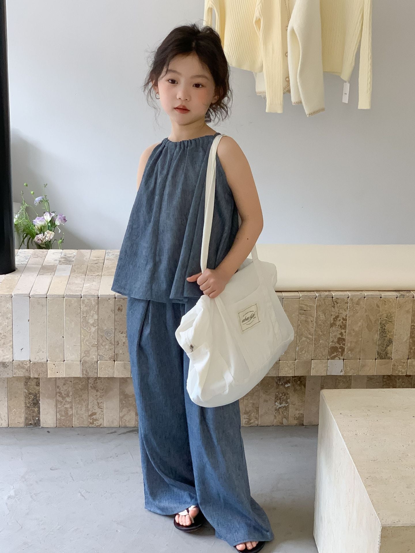 Girls' Blue Suspenders Wide-leg Pants Set in the Big Virgin Bao Cool Two-Piece Set