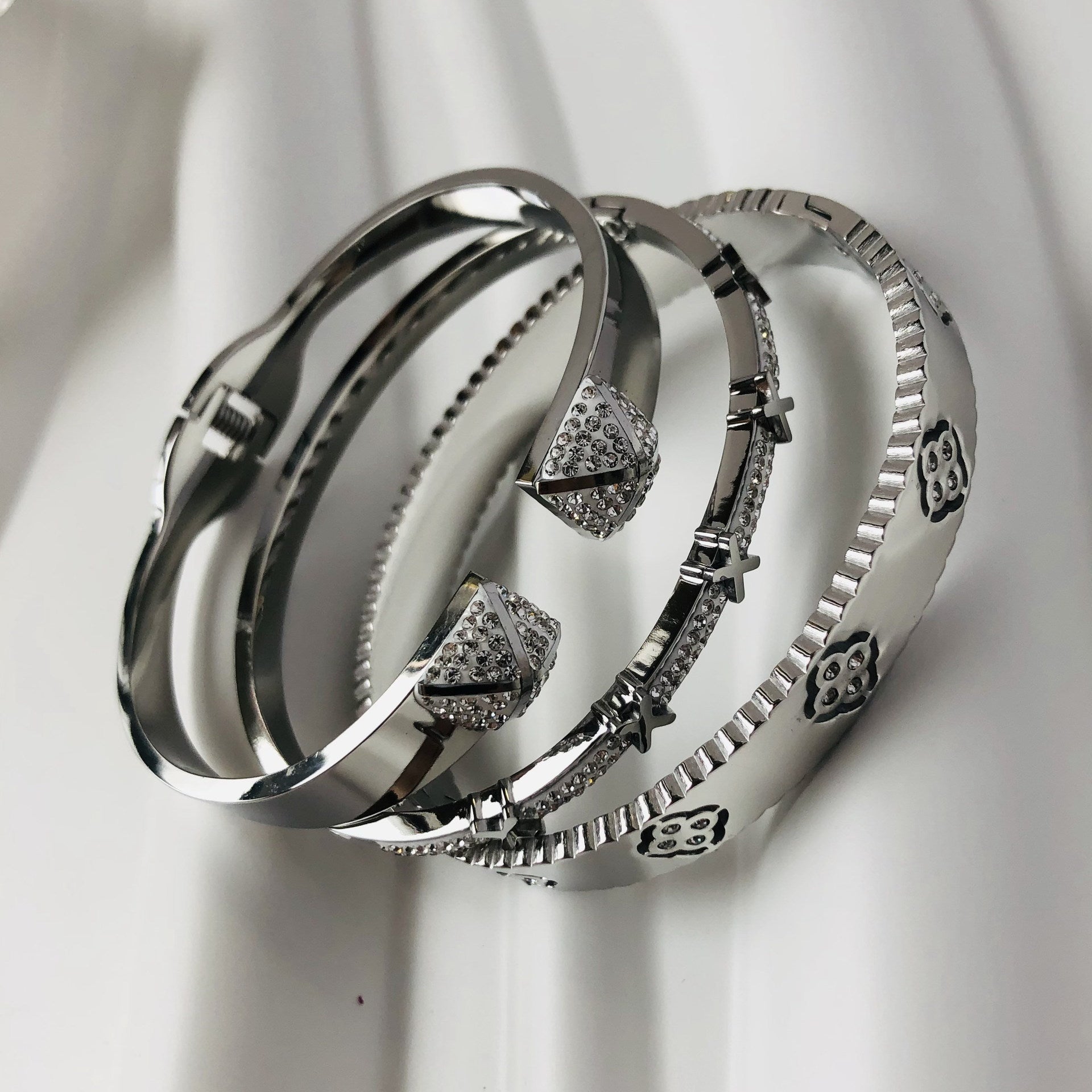 Stainless steel mud diamond bracelet set