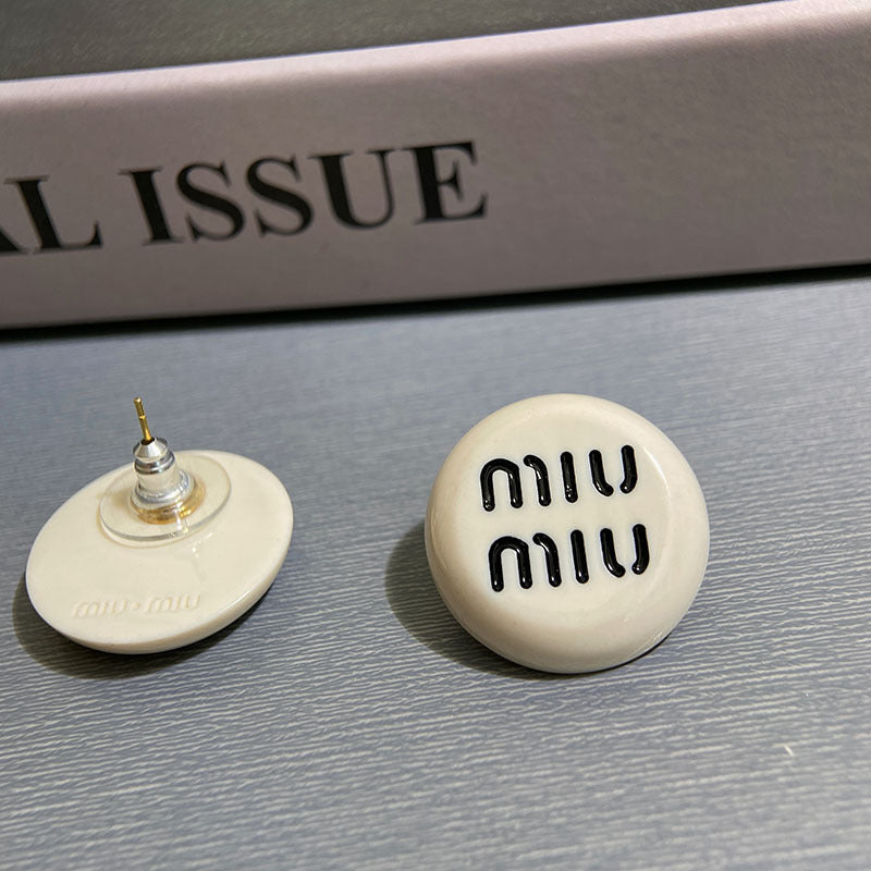 Black and white letter round earrings