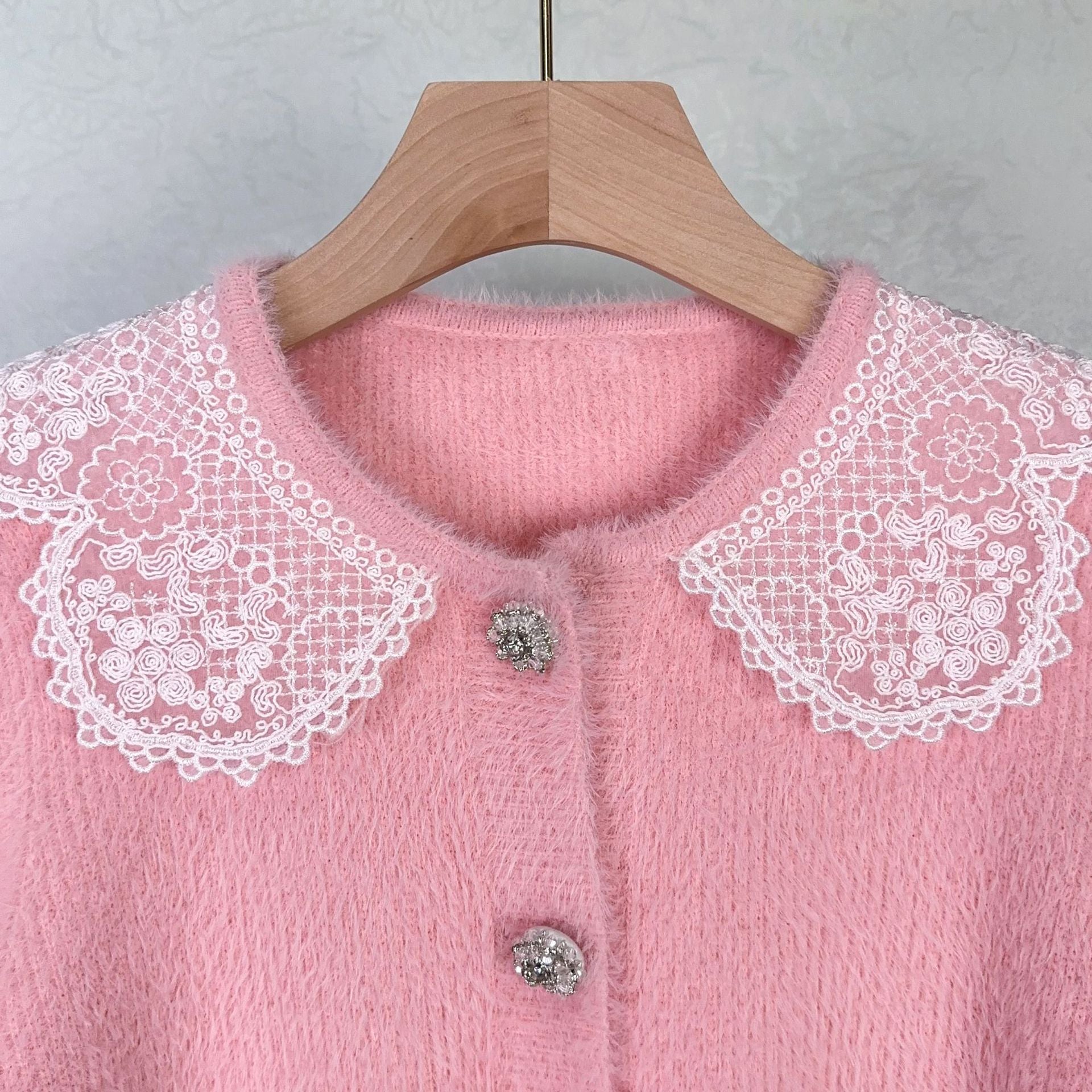 Pink lace doll collar knit long sleeve short suit