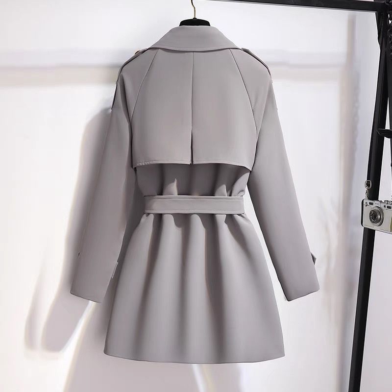 Windbreaker short jacket