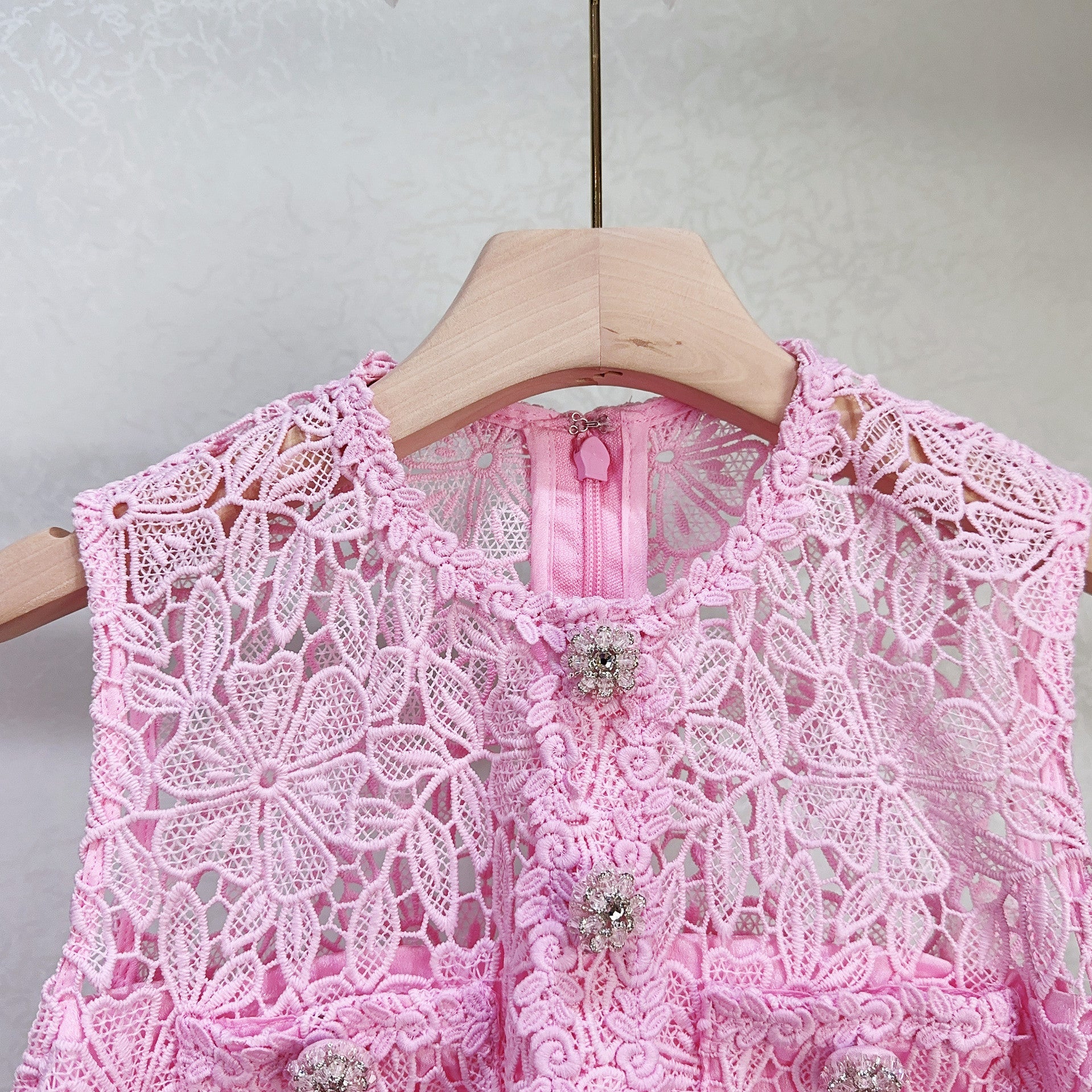 Floral pink sleeveless dress