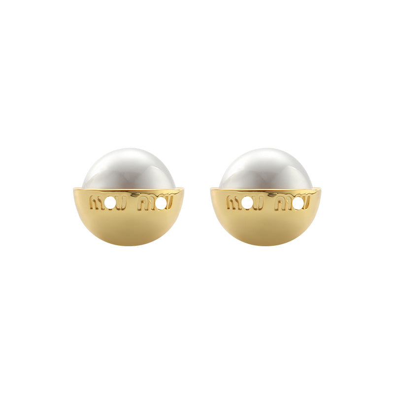 MIU Pearl studs earrings