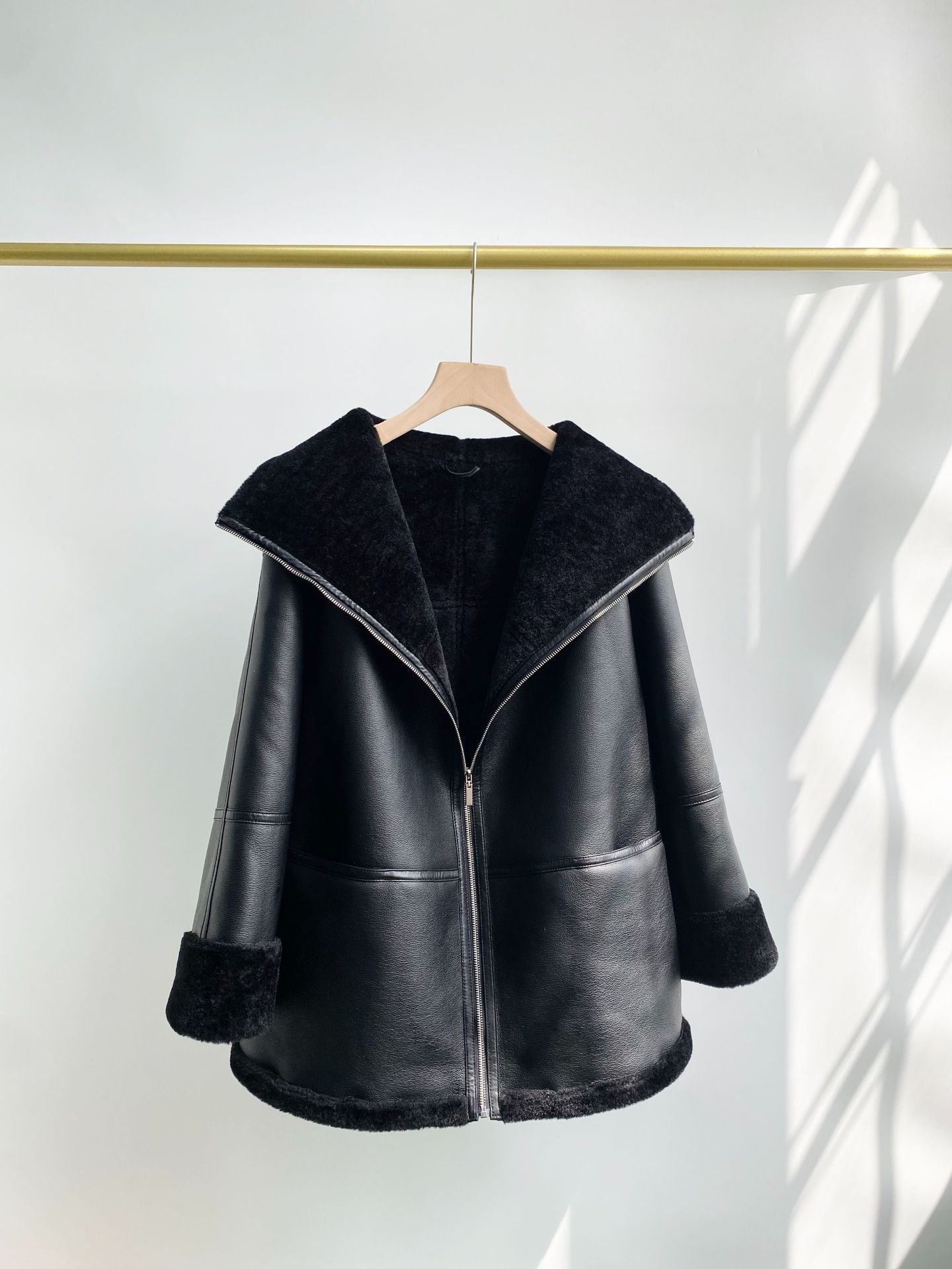 Shawl lapel loose silhouette jacket