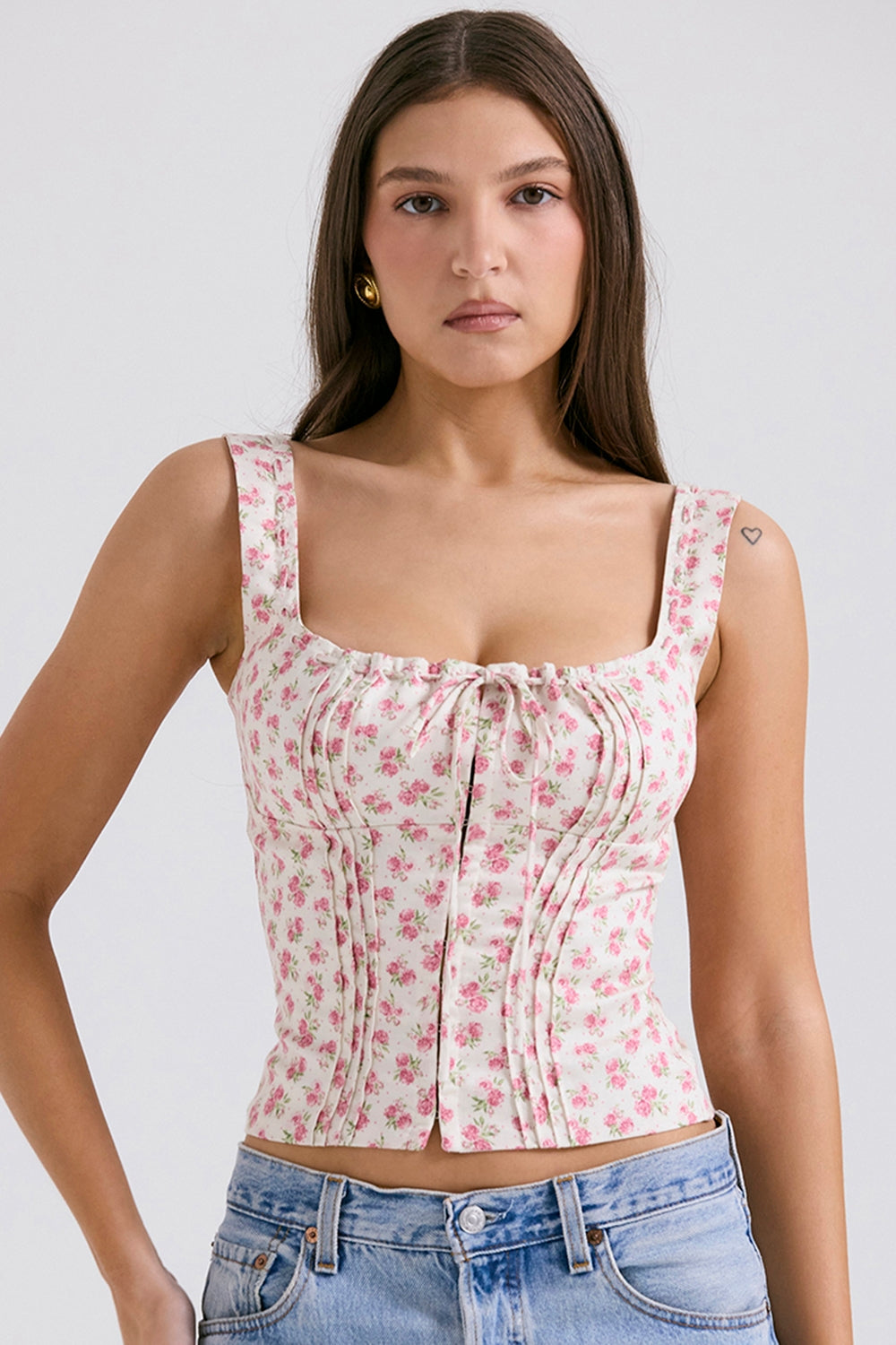 CHICCA WHITE ROSEBUD PRINT TOP - White
