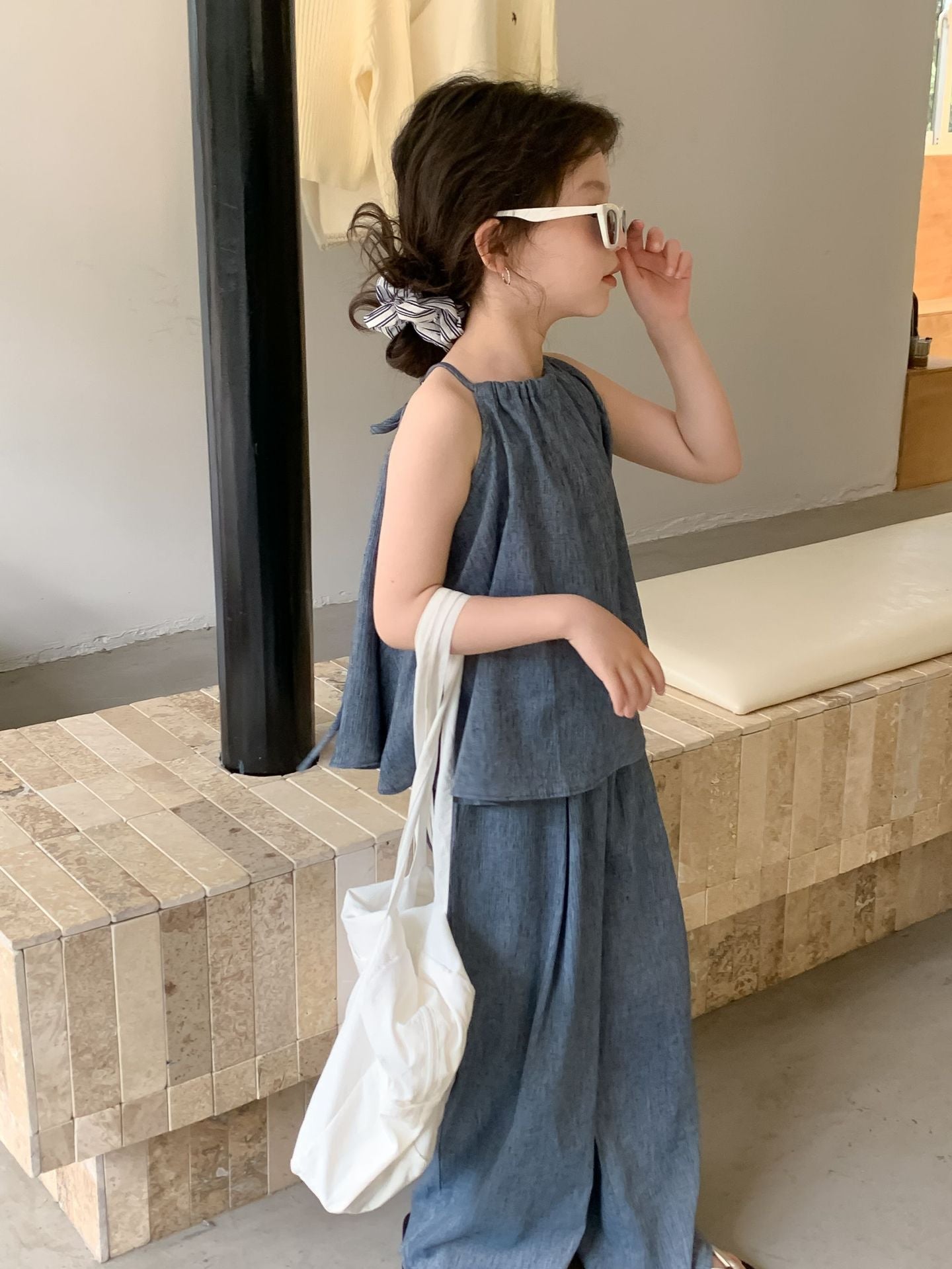 Girls' Blue Suspenders Wide-leg Pants Set in the Big Virgin Bao Cool Two-Piece Set