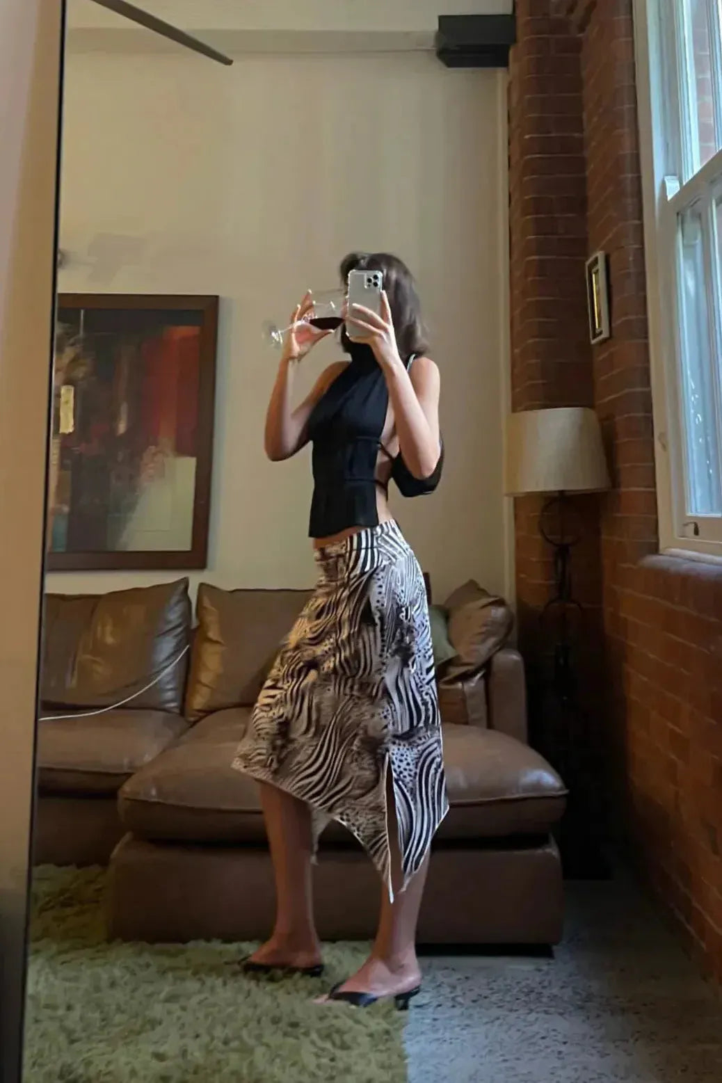 Lauren - Backless Pleated Top