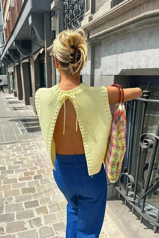 Tsina - Pull-Over Knit Top