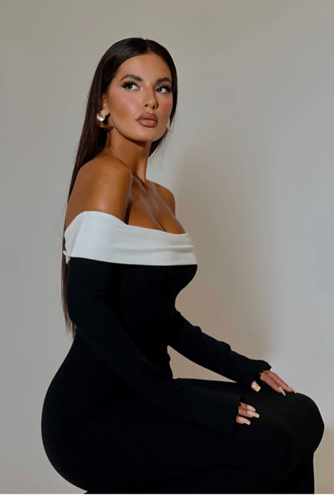 EMILION BLACK CLASSY OFF SHOULDER MAXI DRESS - Black