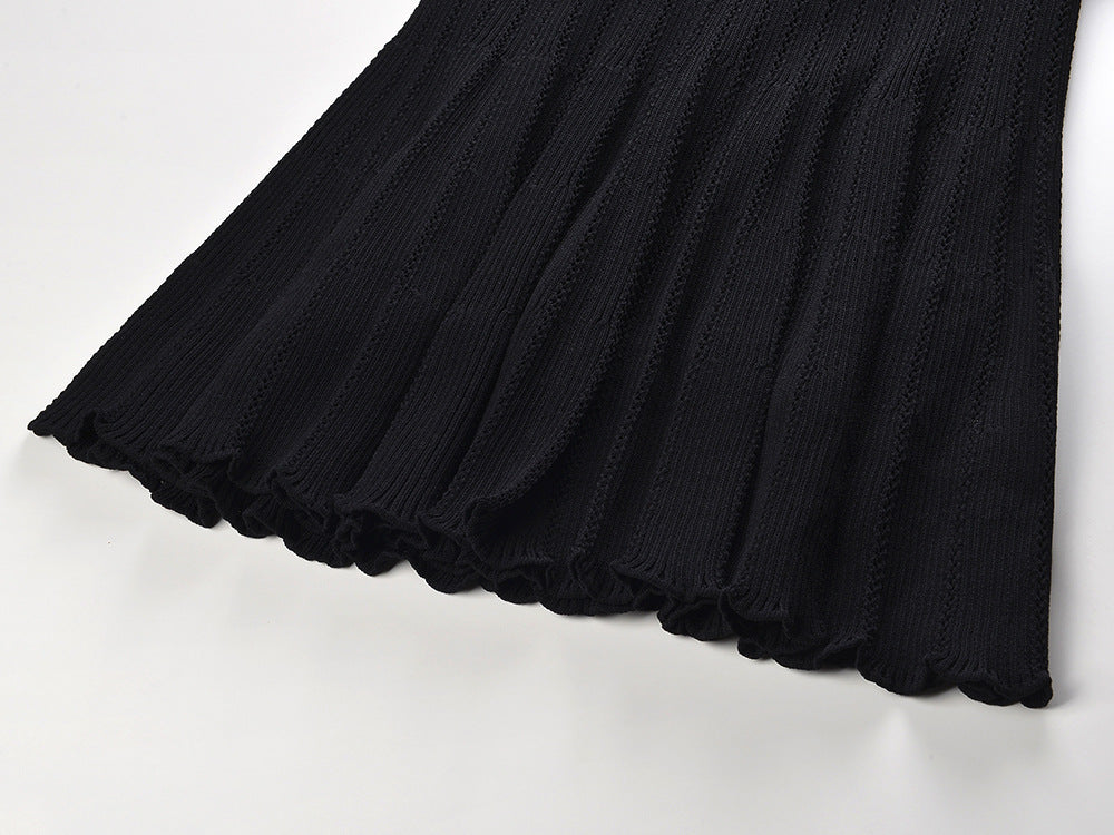 Short sleeve diamond buckle ruffle waist knit dress