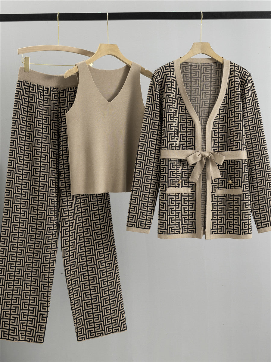 Three set Fend style