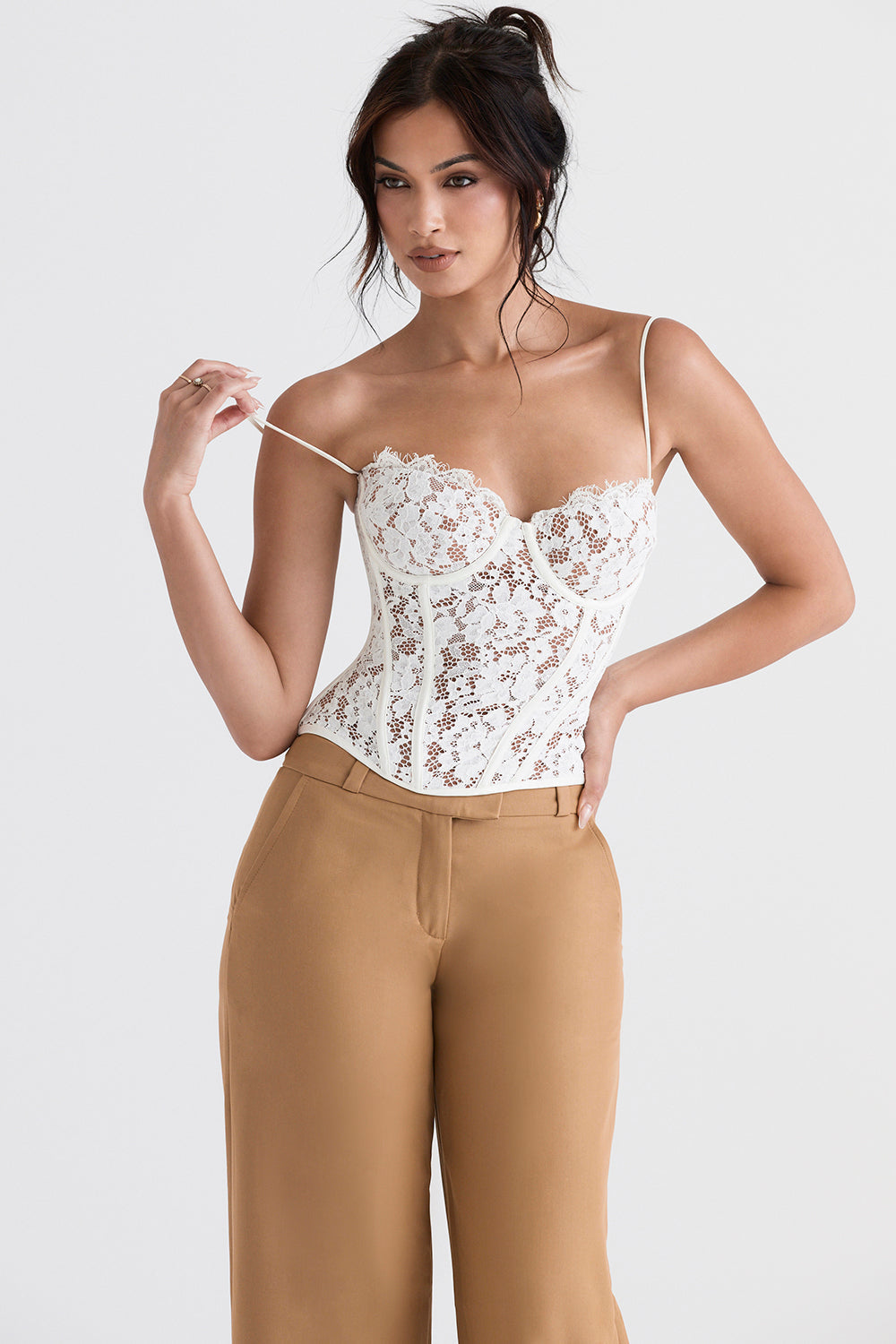 MILA LACE UNDERWIRED CORSET - White