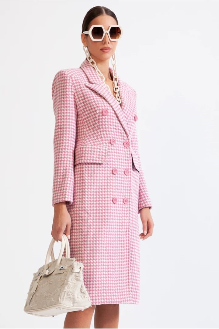 Houndstooth Coat with Pointed Shoulders - Pink