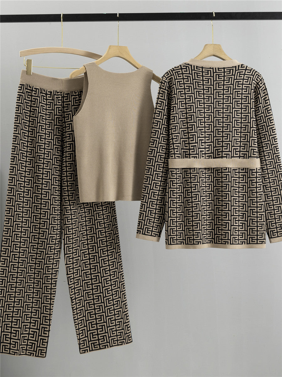 Three set Fend style