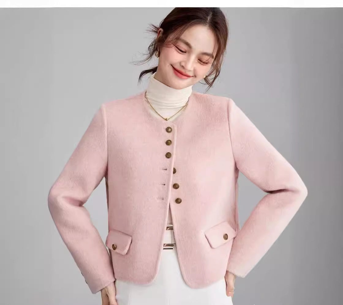Small women wear cashmere woolen Blazer