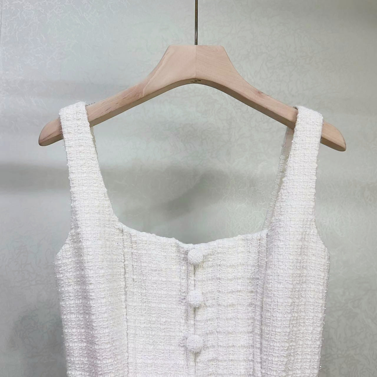 Sleeveless  u-neck suspender Dress