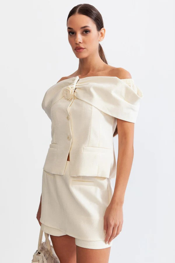 ELEANORA Elegant Co-Ord with Flower Detail