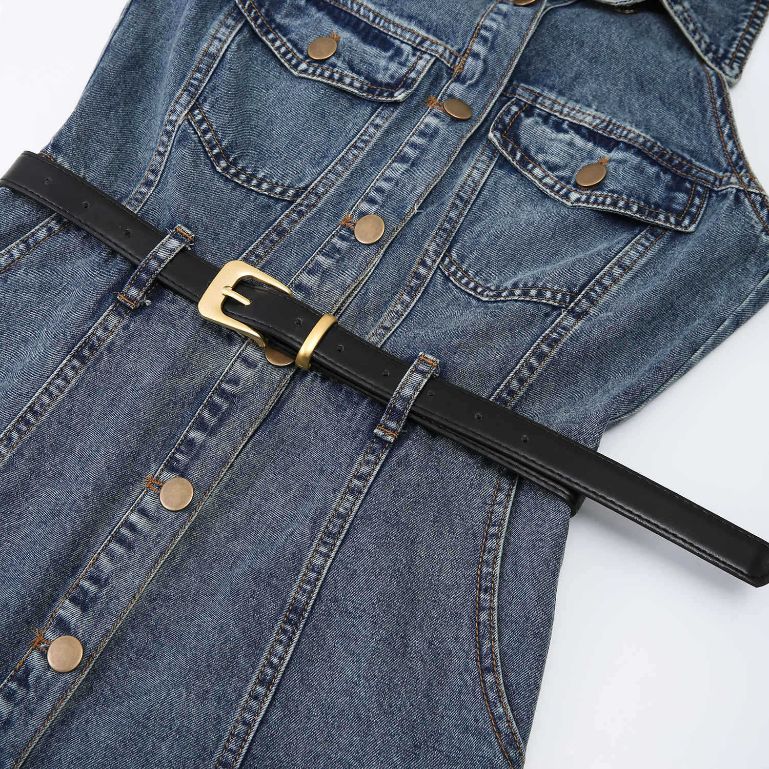 Sleeveless denim dress