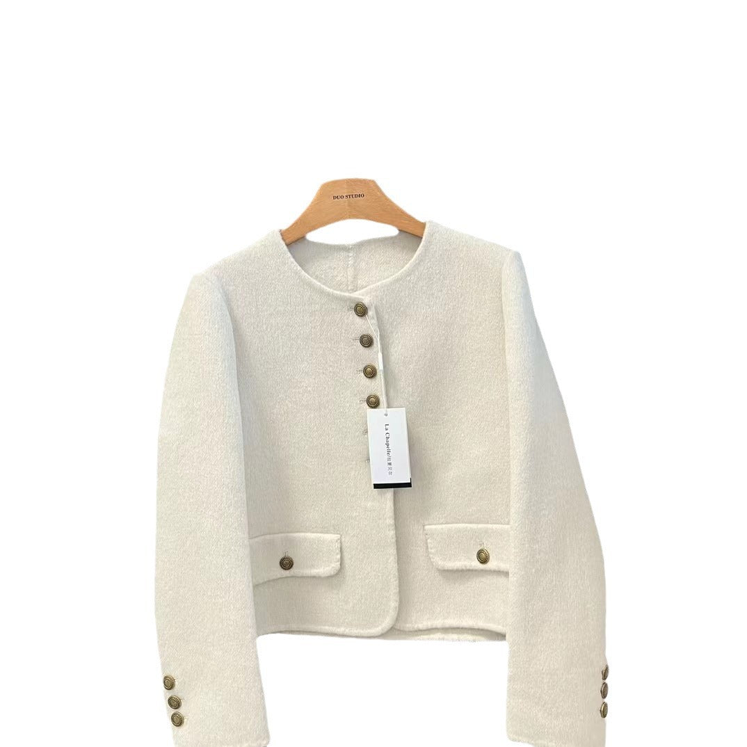 Small women wear cashmere woolen Blazer