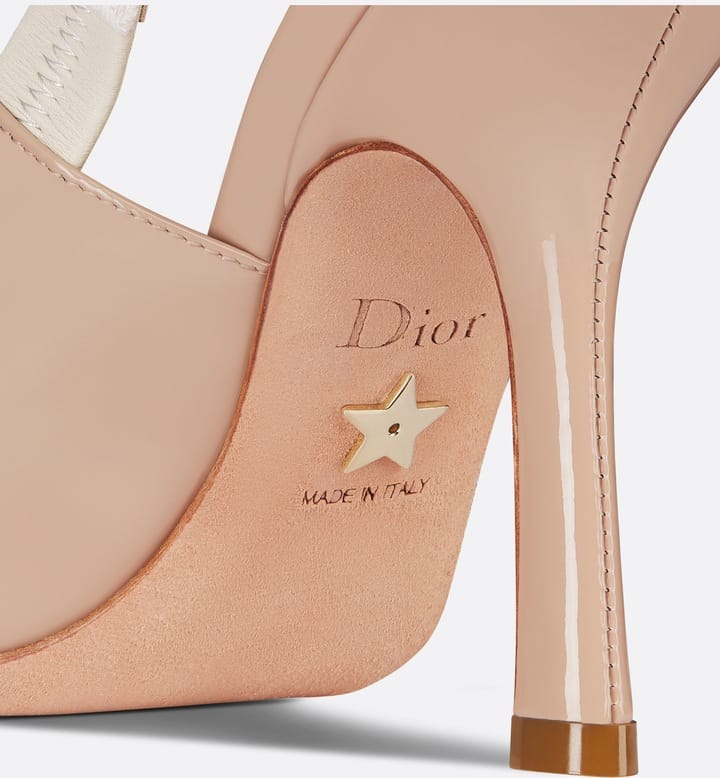Dio-slingback pump