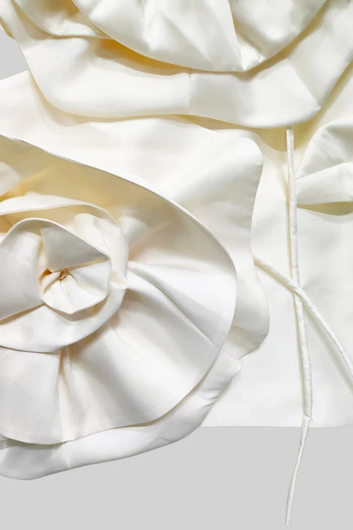 VOLUMINOUS FLOWER DESIGN DRESS - IVOIRE